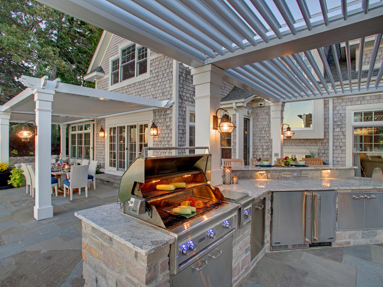 Outdoor Kitchen including a BBQ stove and oven.